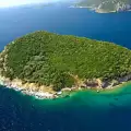 Продава се необитаем гръцки остров на 100 км от България