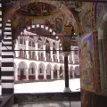 Обновени стенописи в Рилския манастир