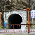 Съборът в Рожен води стотици в Ягодинската пещера