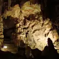 Пещерата Леденика остана заключена