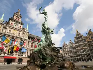 Романтични градове - Снимка Антверпен