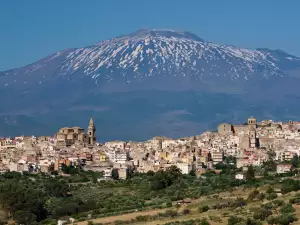 Най-красивите планини в света - Снимка Вулканът и планината Етна в Италия