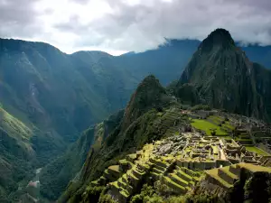 Природни Забележителности - Снимка Мачу Пикчу в Перу