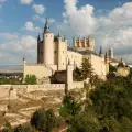 Замъкът Алказар де Сеговия в Испания