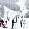 Нов сняг и по-ниски цени на картите в зимните курорти
