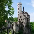 Замъкът Лихтенщайн в Германия