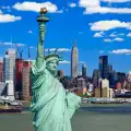 Статуята на свободата и Манхатън