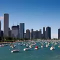 Пристанището Монро в Чикаго