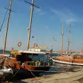 Четири корабчета ще возят туристите до остров Св. Анастасия
