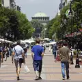 Увеличават пешеходната зона на булевард Витоша в София