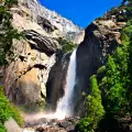 Водопад в Йосемити