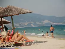 Рекорден брой туристи очаква Гърция това лято