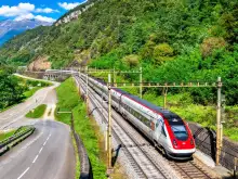 Най-бързият влак в света ще се движи между Пекин и Шанхай