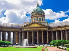 Санкт Петербург е водещата туристическа дестинация за 2015 г.