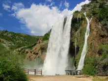 Водопадът Крчич