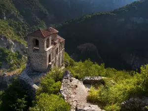 Асеновата крепост става по-привлекателна за туристите след реализацията на проект