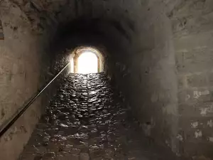 Секретни тунели приемат гости в Англия