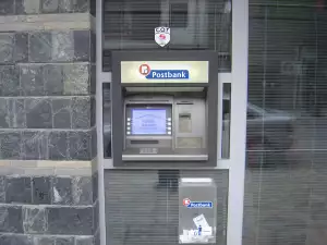 Обменя се валута и на автомати в големите курорти