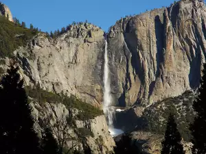 Водопадът Брайдъл Вейл