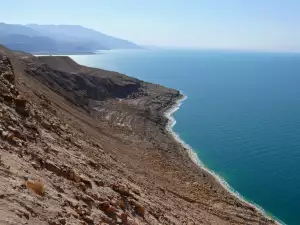 Най-красивите езера по света - Снимка Мъртво Море - най-голямото Езеро