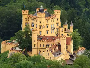 Замъкът Хоеншвангау (Hohenschwangau castle)