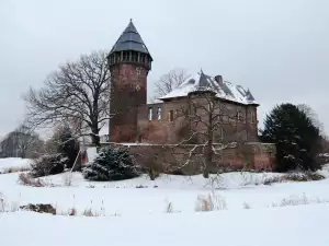 Замъкът Лин в Крефелд, Германия