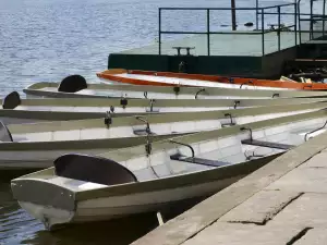 Строг контрол на туристическите корабчета
