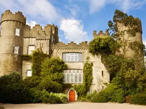 Замъкът Малахайд (Malahide Castle)