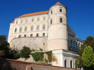 Замъкът Микулов