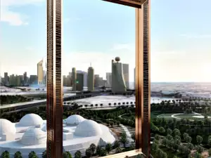 Огромна рамка е новата емблема на Дубай