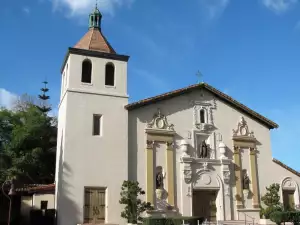 Мисията Санта Клара де Азис