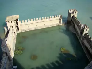 Замъкът Скалигер в Сирмионе