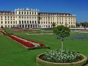 Schönbrunn Castle