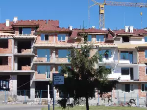 От днес забраняват строителството в курортите