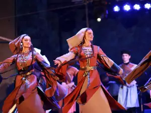 Сухишвили в България с нов антивоенен спектакъл