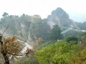 Древните сгради в планината Уданшан
