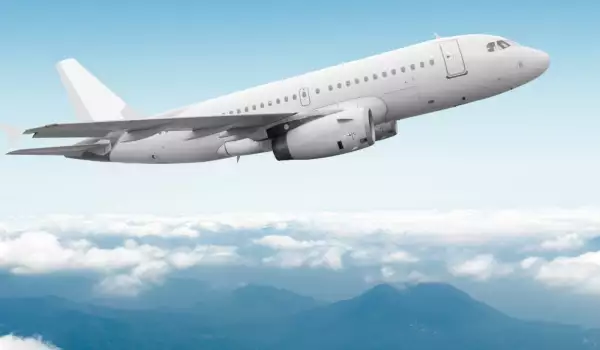 Авиокомпания предлага да посрещнете Нова година в небето
