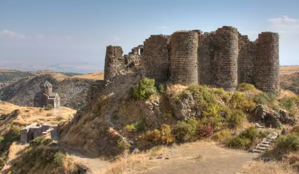 Крепостта Амберд