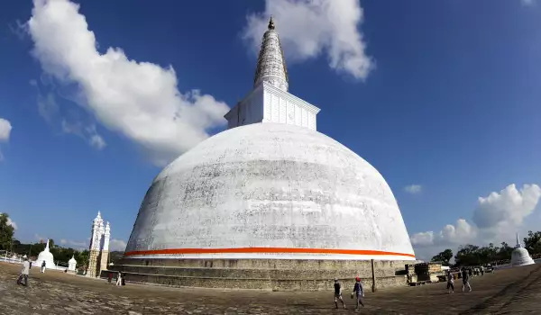 Анурадхапура, Шри Ланка (Anuradhapura)