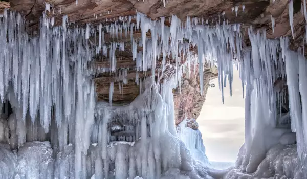 Ледена Пещера