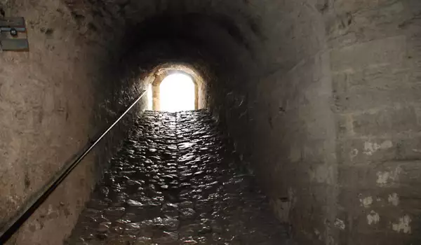 Секретни тунели приемат гости в Англия