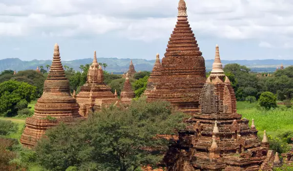 Будистките храмове Баган в Индия
