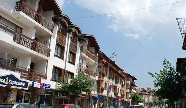 Апарт-хотелите в Банско подбиват цените на туристическия пазар