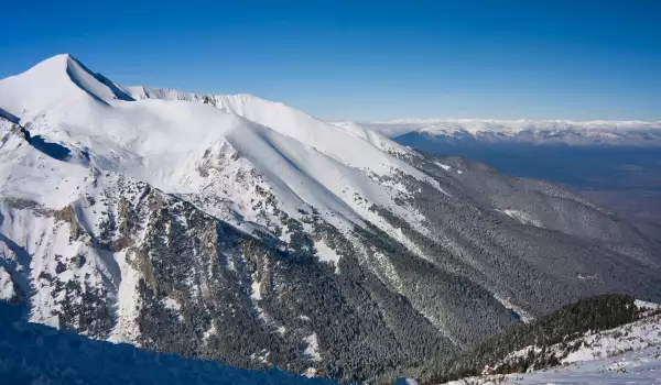ПСС: В планините над 1800 метра има снежна покривка