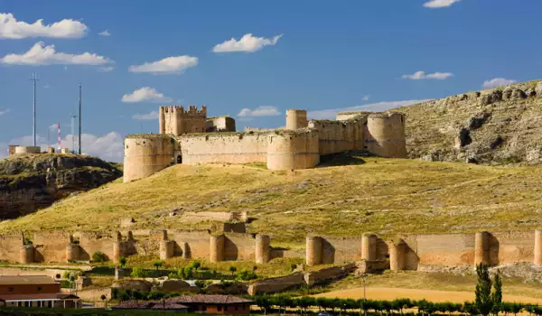 Замъкът Берланга де Дуеро  в Испания