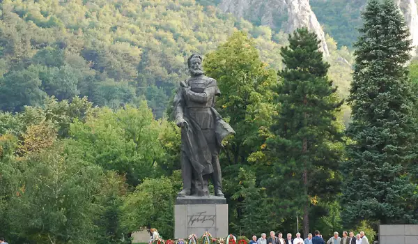 Във Враца започнаха честванията на Ботевите дни