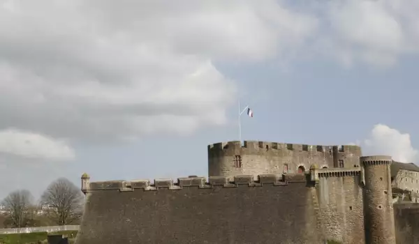 Брестската крепост