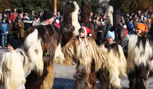 На 1 януари в Разлог ще има кукерски карнавал