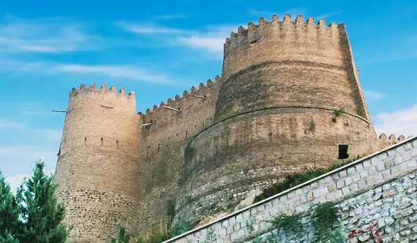 Замъкът Фалак-ол-Афлак