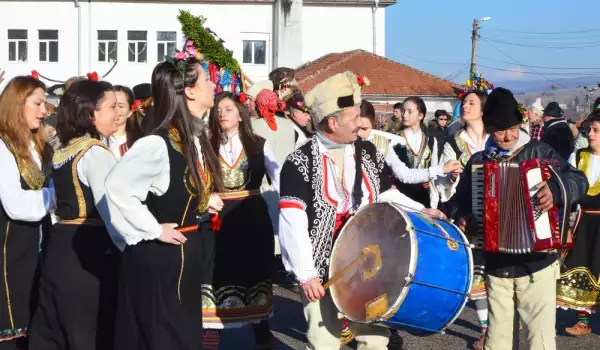 Двеста гайди огласят София в Дните на българския фолклор